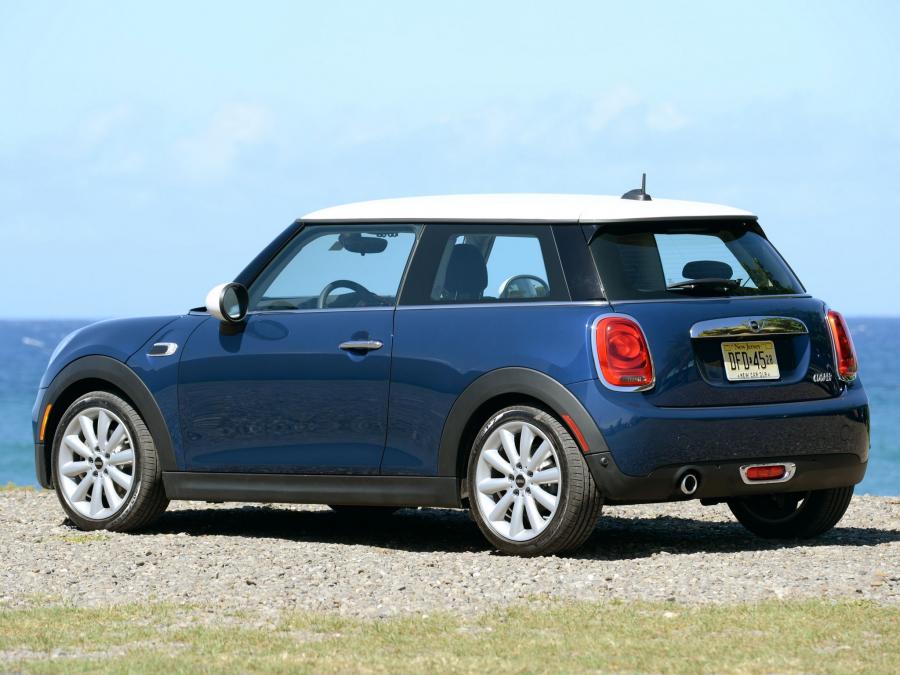  Mini Cooper 2014 года  (US) (фото 6 из 30)